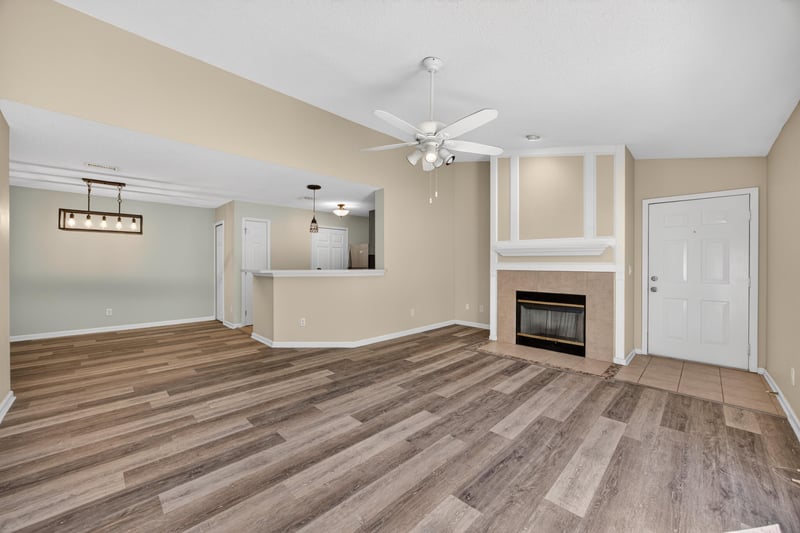 Living Room 2 at 13727 Richmond Park Dr N unit 105, Jacksonville, FL 32224
