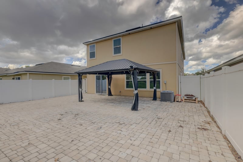 Photo 26 of 8166 Meadow Walk Ln, Jacksonville, FL 32256, photographed by Megapixeler