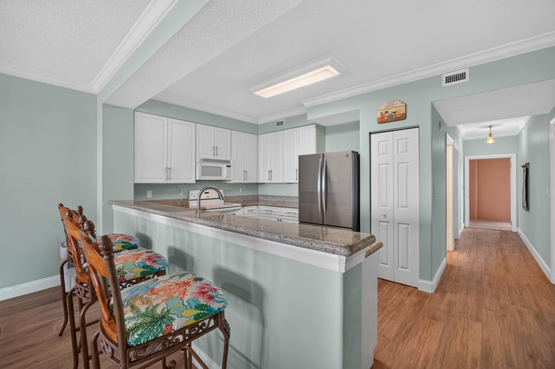 Photo 9 of 60 Surfview Dr #206, Palm Coast, FL 32137, photographed by Megapixeler