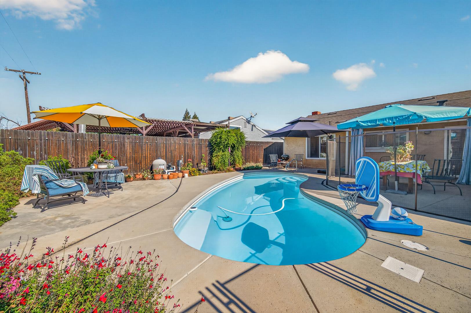 6659 N Laureen Ave, photo 59