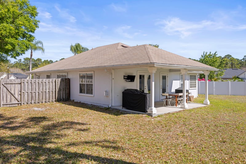 Photo 37 of 526 Silverbell Ct, Jacksonville, FL 32259, photographed by Megapixeler