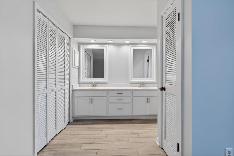 Primary Bathroom at 622 Valley Forge Rd N, Neptune Beach, FL 32266
