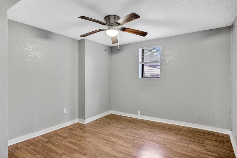 Photo 30 of 1722 W 30th St, Jacksonville, FL 32209, photographed by Megapixeler