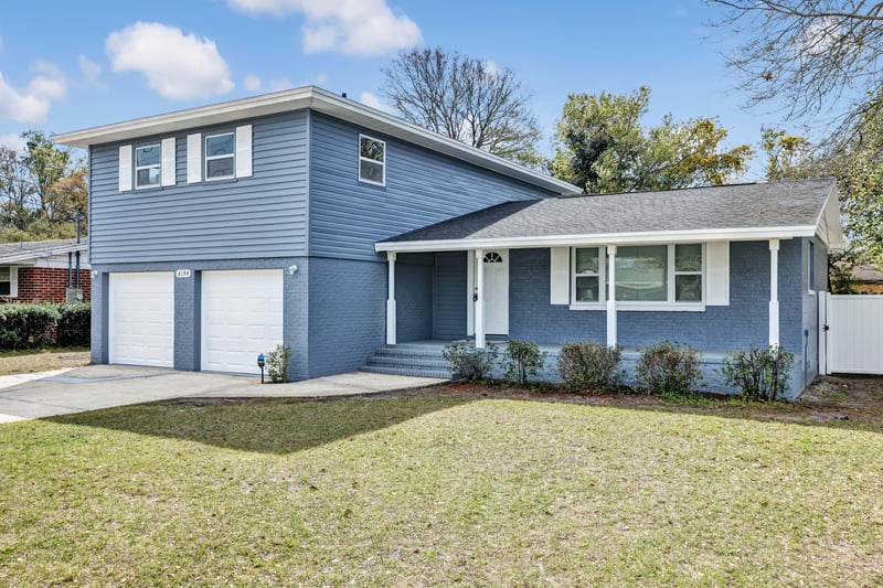 Photo 2 of 8194 Caravelle Dr, Jacksonville, FL 32244, photographed by Megapixeler