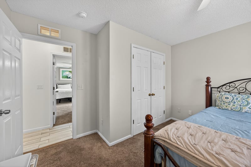 Photo 21 of 4405 Charles Bennett Dr, Jacksonville, FL 32225, photographed by Megapixeler