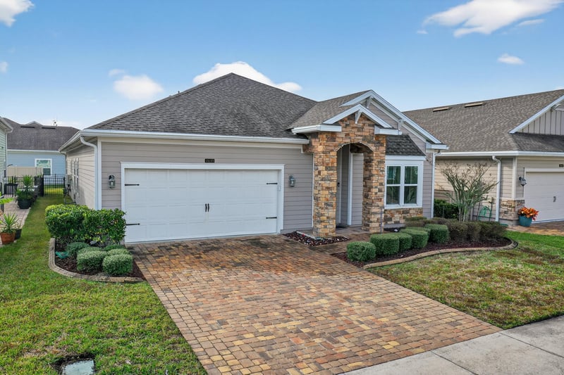 Photo 5 of 2691 Alexia Cir, Jacksonville, FL 32246, photographed by Megapixeler