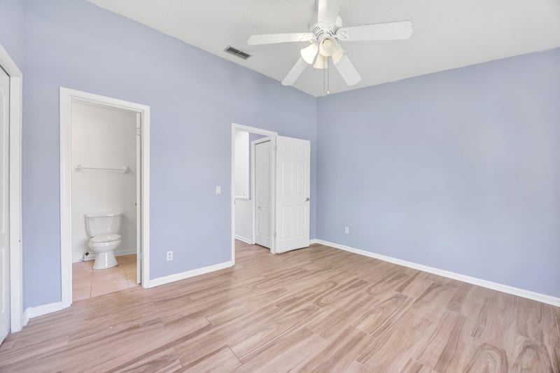 Photo 26 of 8300 Plaza Gate Ln unit 1062, Jacksonville, FL 32217, photographed by Megapixeler