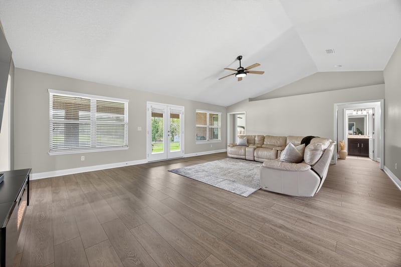 Photo 12 of 7896 Dawsons Creek Dr, Jacksonville, FL 32222, photographed by Megapixeler