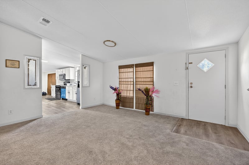 Photo 8 of 8016 Buttercup St, Jacksonville, FL 32210, photographed by Megapixeler