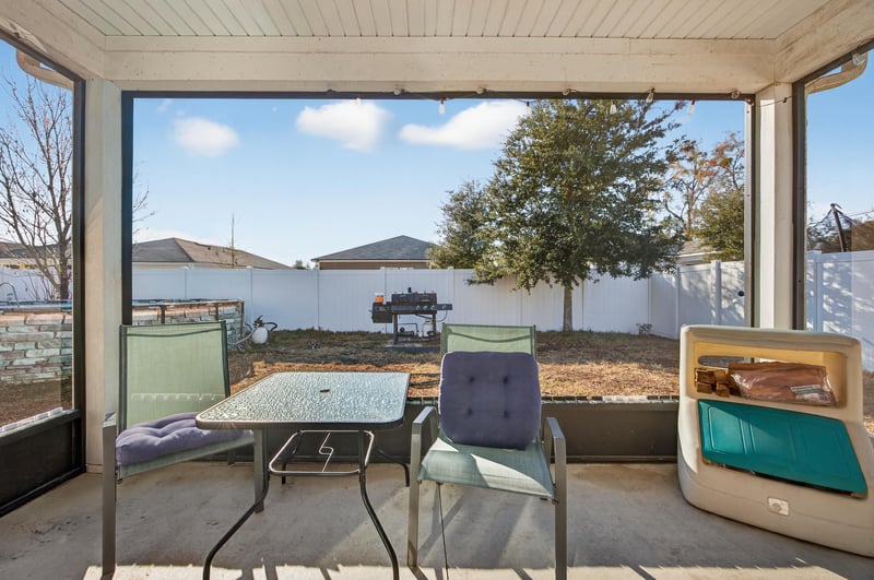 Screened Lanai at 6308 Thatcher, Jacksonville, FL 32222