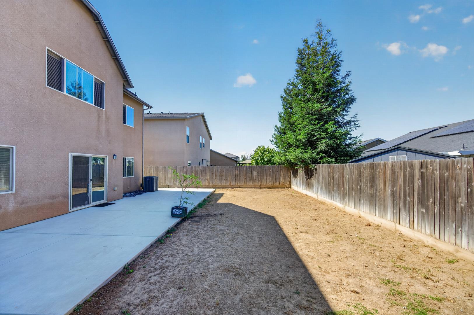 5281 N Phoenix Ave, photo 53