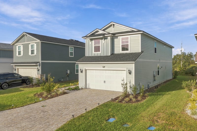Front exterior with covered entry, photographed by Megapixeler on Torres Trace, St. Augustine