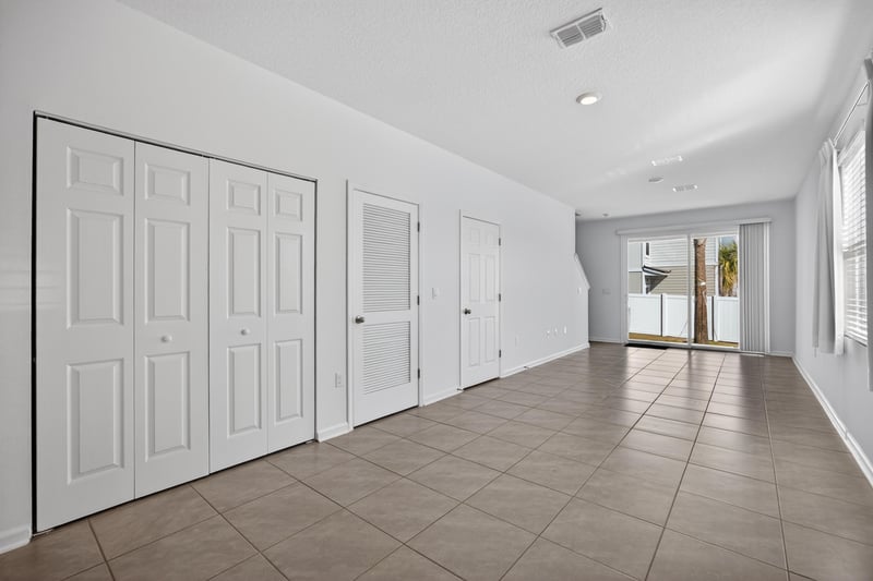 Photo 15 of 125 Elmhurst Ln, St. Augustine, FL 32084, photographed by Megapixeler