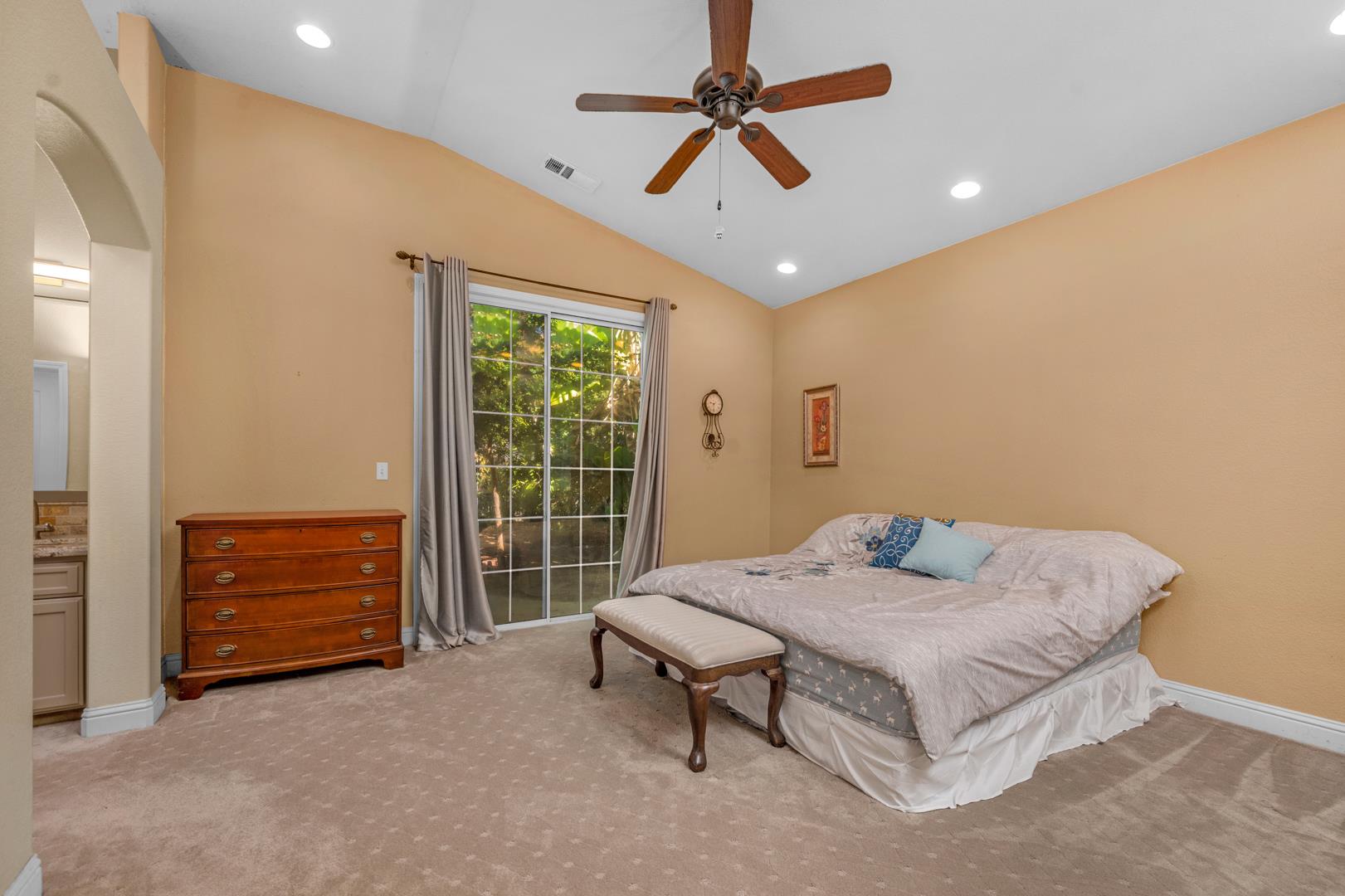 2145 S Eddy Ave, photo 30