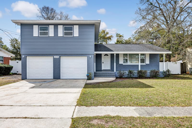Photo 1 of 8194 Caravelle Dr, Jacksonville, FL 32244, photographed by Megapixeler