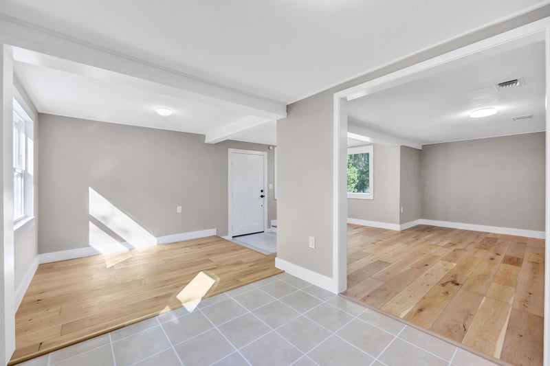 Photo 13 of 450 Taylor Ave, Orange Park, FL 32065, photographed by Megapixeler