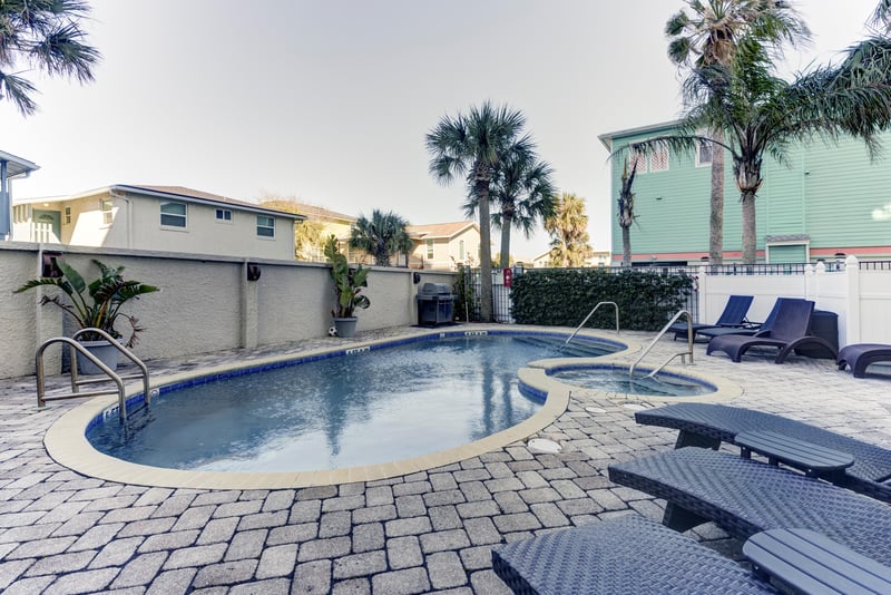 Photo 42 of 115 9th Ave S, Jacksonville Beach, FL 32250, photographed by Megapixeler