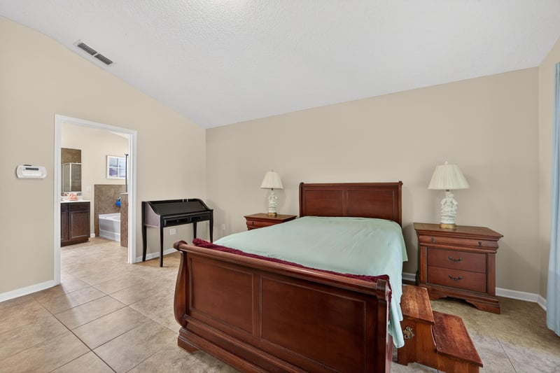 Photo 20 of 110 Pioneer Trail, Palatka, FL 32177, photographed by Megapixeler