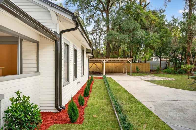 Photo 7 of 918 Glencarin Street, Jacksonville, FL 32208, photographed by Megapixeler