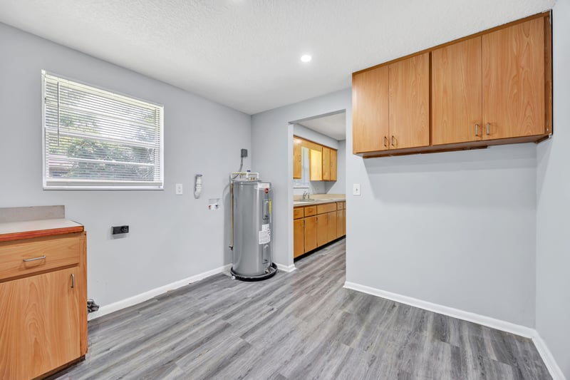 Photo 13 of 4043 Marland St, Jacksonville, FL 32209, photographed by Megapixeler