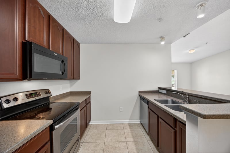 Photo 9 of 13792 Herons Landing Way 19 7, Jacksonville, FL 32224, photographed by Megapixeler