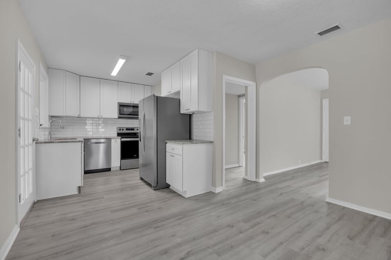 Photo 13 of 1641 Charon Rd, Jacksonville, FL 32205, photographed by Megapixeler