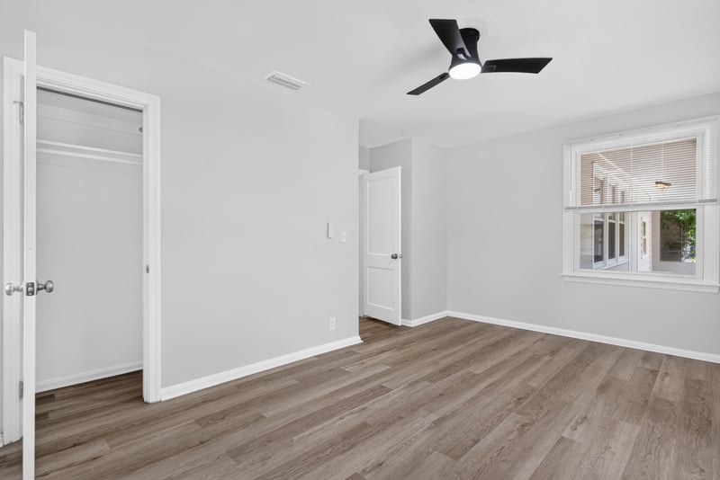 Bedroom closet and doorway at 855 Cornwallis Dr, Jacksonville, FL