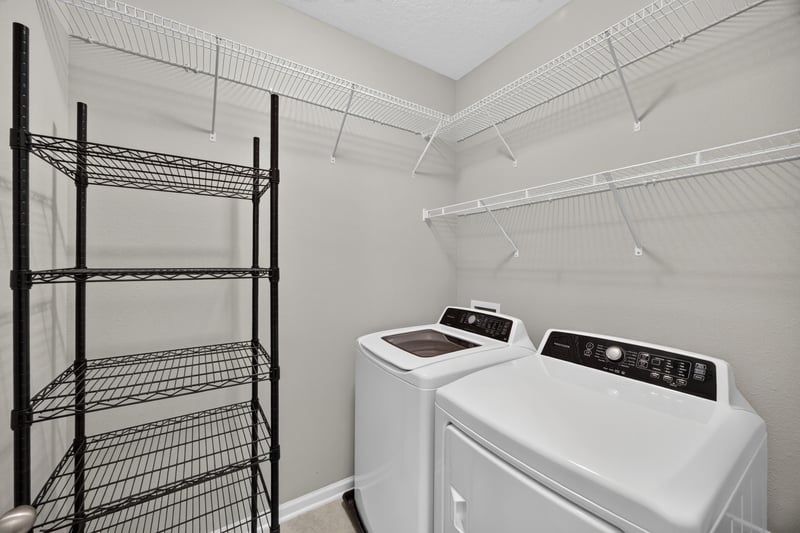 Closet with wire shelving at 75875 Saffron Ln, Yulee, FL 32097
