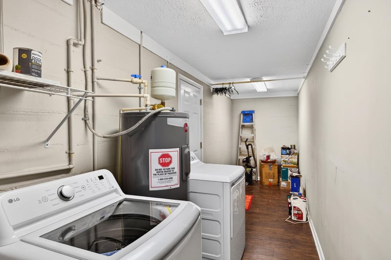 Photo 34 of 1411 Sharonwood Ln, Jacksonville, FL 32221, photographed by Megapixeler