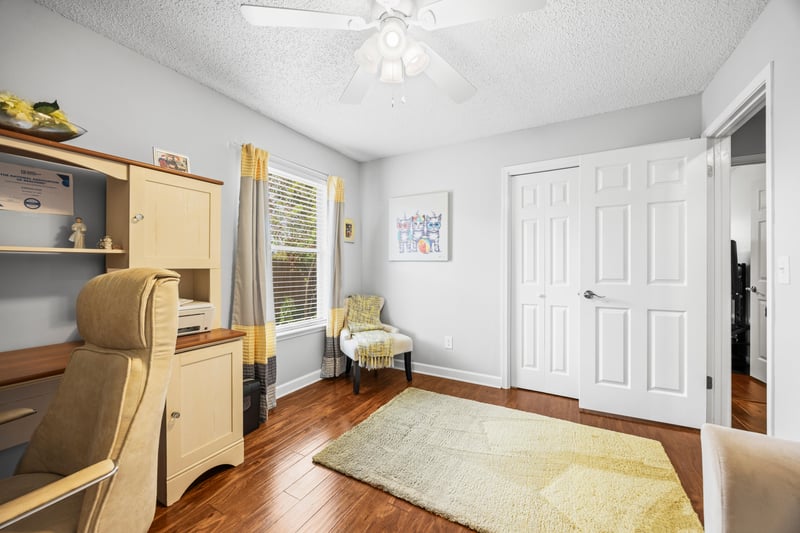 Photo 28 of 10928 Copper Hill Dr, Jacksonville, FL 32218, photographed by Megapixeler