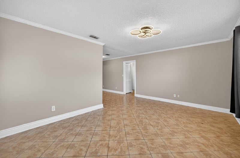 Photo 8 of 5134 Damascus Rd S, Jacksonville, FL 32207, photographed by Megapixeler