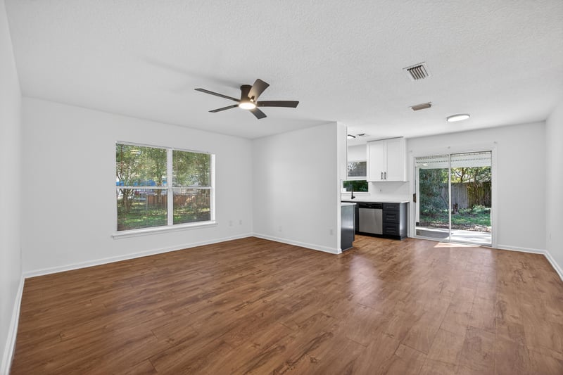 Living Room & Dining Room at 411 Pearl St, Green Cove Springs, FL 32043
