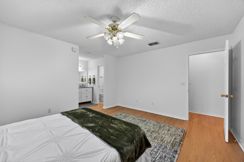 Photo 21 of 2411 Paris Mill Rd, Jacksonville, FL 32221, photographed by Megapixeler
