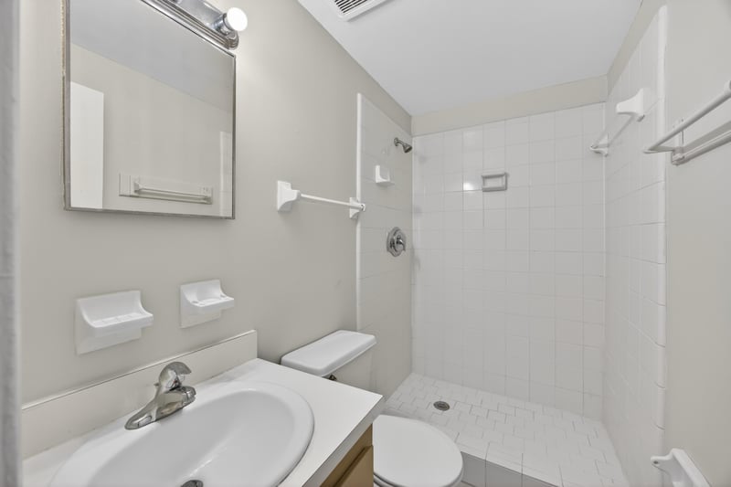 Primary Bathroom at 1675 Mary Beth Dr, Middleburg, FL 32068