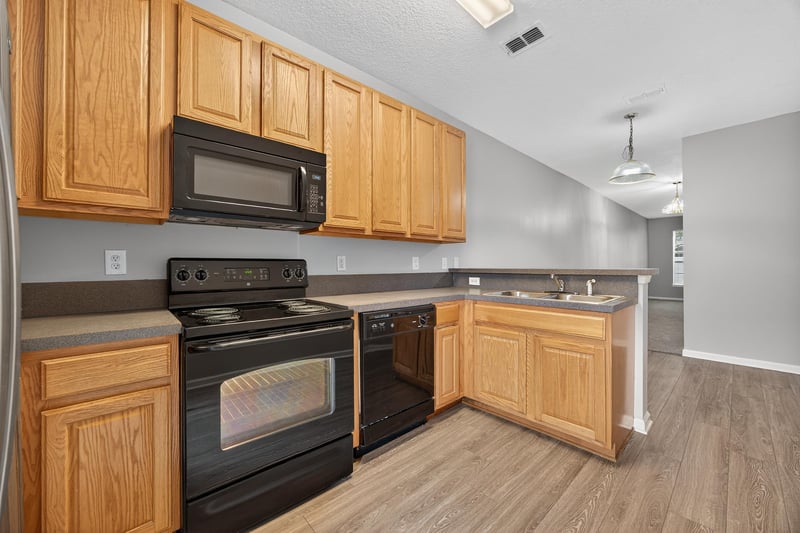 Photo 16 of 322 Pecan Grove Dr, Orange Park, FL 32073, photographed by Megapixeler
