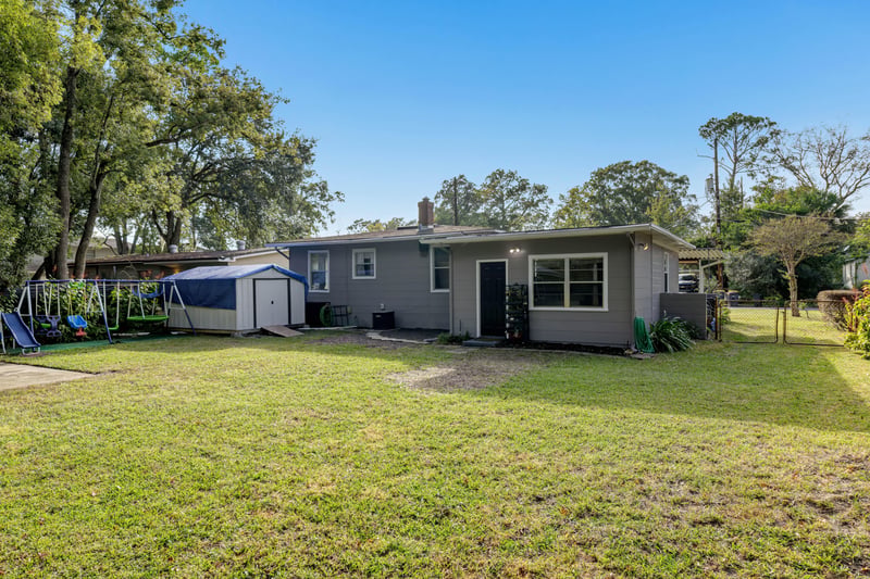 Photo 21 of 2867 Stonemont St, Jacksonville, FL 32207, photographed by Megapixeler