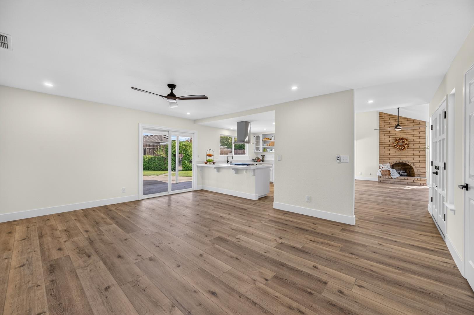 3208 E Palo Alto Ave, photo 30