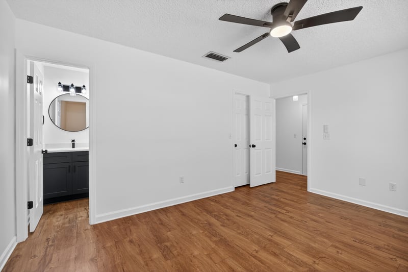 Photo 13 of 411 Pearl St, Green Cove Springs, FL 32043, photographed by Megapixeler