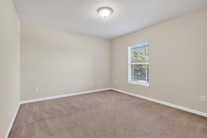 Photo 37 of 3902 Highgate Ct, Jacksonville, FL 32216, photographed by Megapixeler