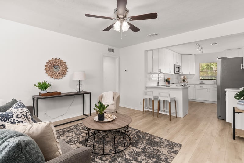 Photo 5 of 5119 Banshee Ave, Jacksonville, FL 32244, photographed by Megapixeler