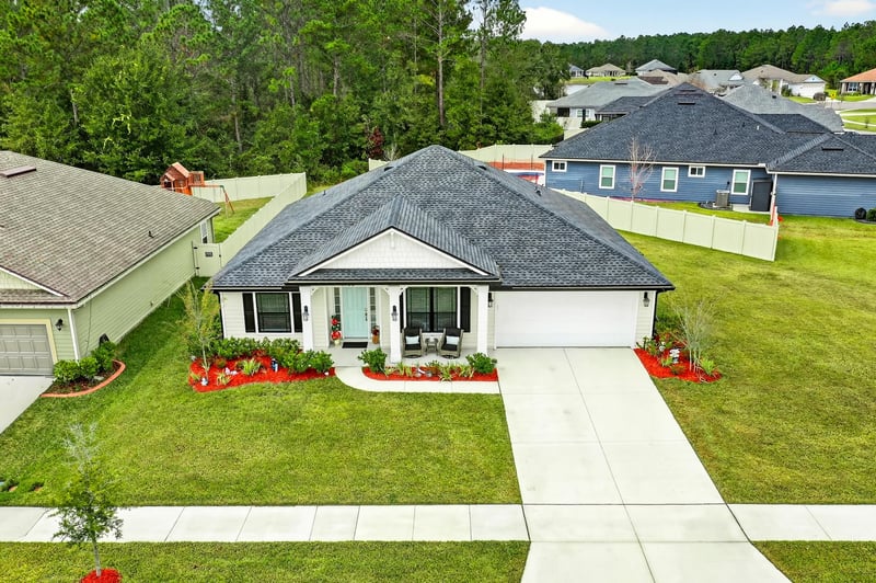 Front from high elevation at 1733 Austin Lk Wy, Middleburg, FL 32068