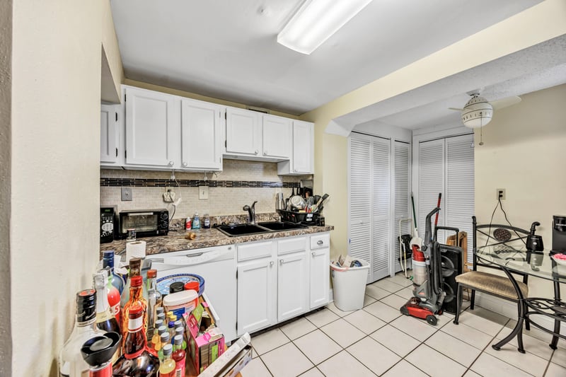 Photo 22 of 202 St Johns Ave unit 103b, Green Cove Springs, FL 32043, photographed by Megapixeler
