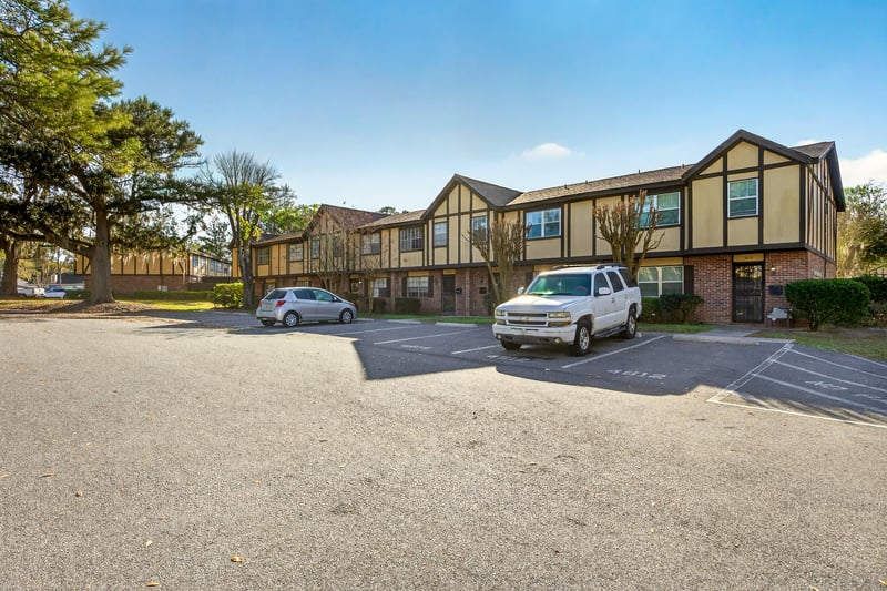 Photo 33 of 4822 Windrush Ln, Jacksonville, FL 32217, photographed by Megapixeler