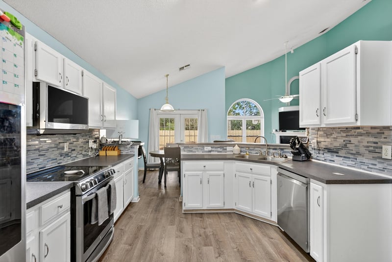 Photo 57 of 3719 Sea Hawk St E, Jacksonville, FL 32224, photographed by Megapixeler