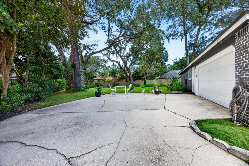 Driveway leading to the attached garage at 1346 Gately Ct, Jacksonville, FL 32225