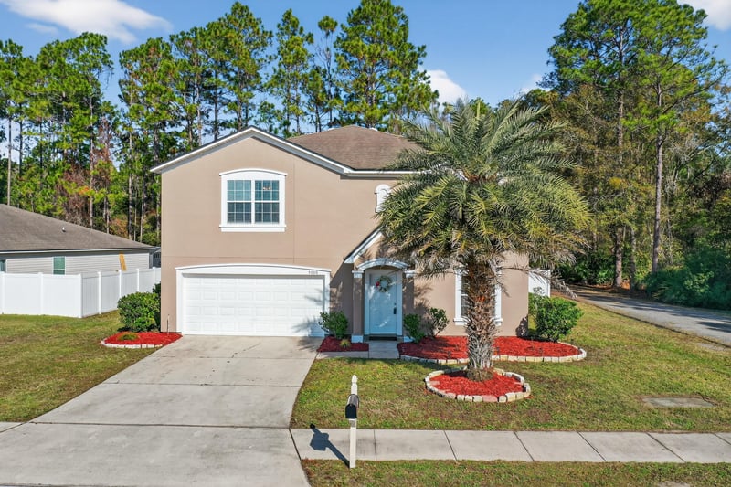 Photo 4 of 5000 Magnolia Valley Dr, Jacksonville, FL 32210, photographed by Megapixeler