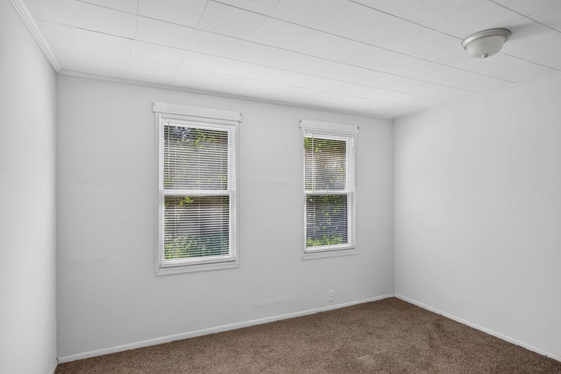 Bedroom with carpet and window at 2372 2nd Ave, Jacksonville, FL 32208