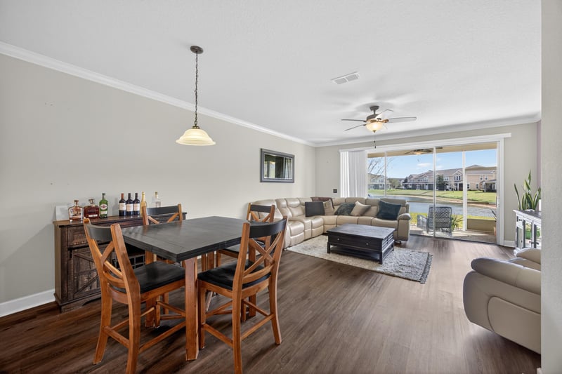 Photo 7 of 6840 Roundleaf Dr, Jacksonville, FL 32258, photographed by Megapixeler