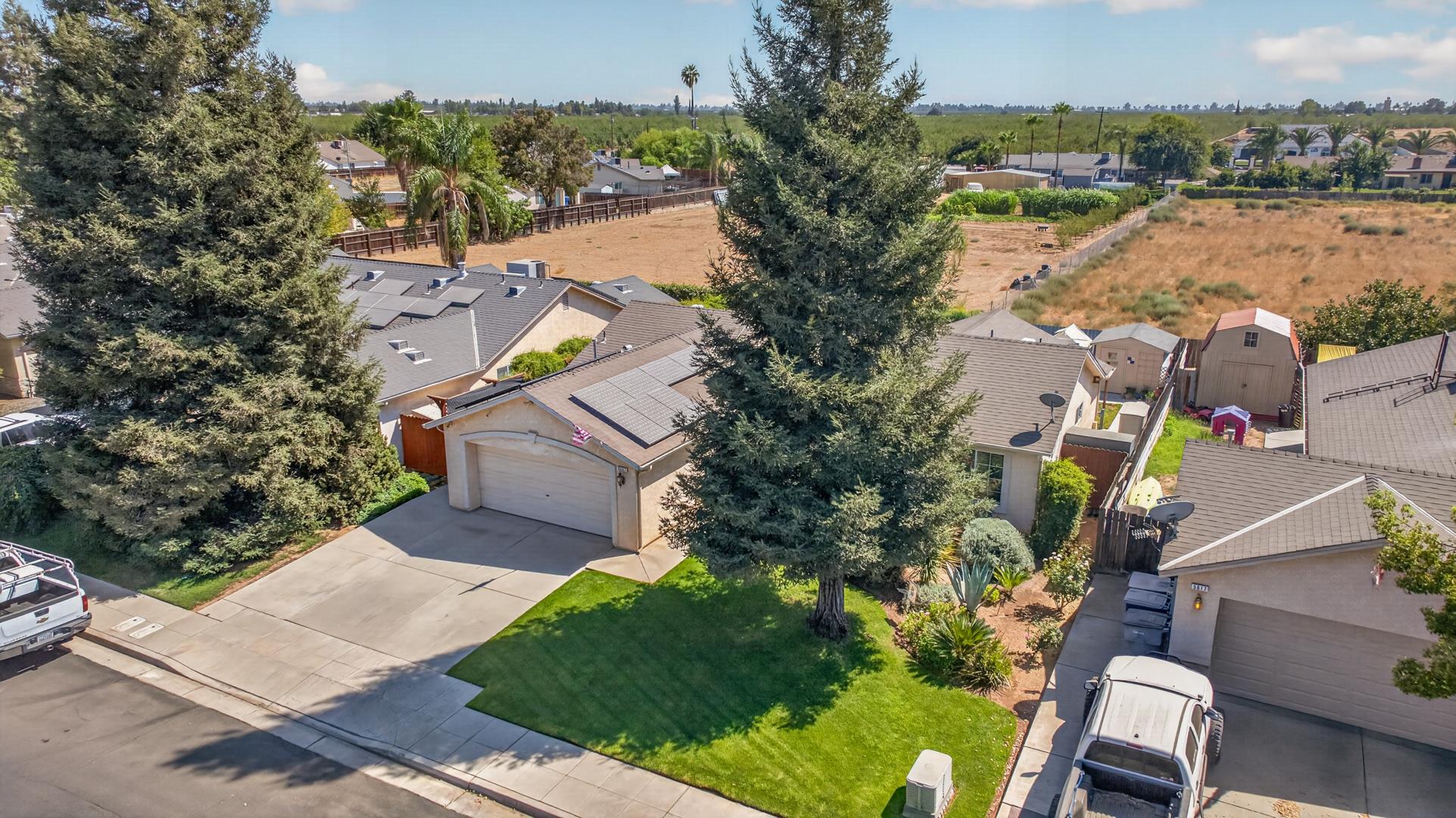 5607 W Hedges Ave — photo 8