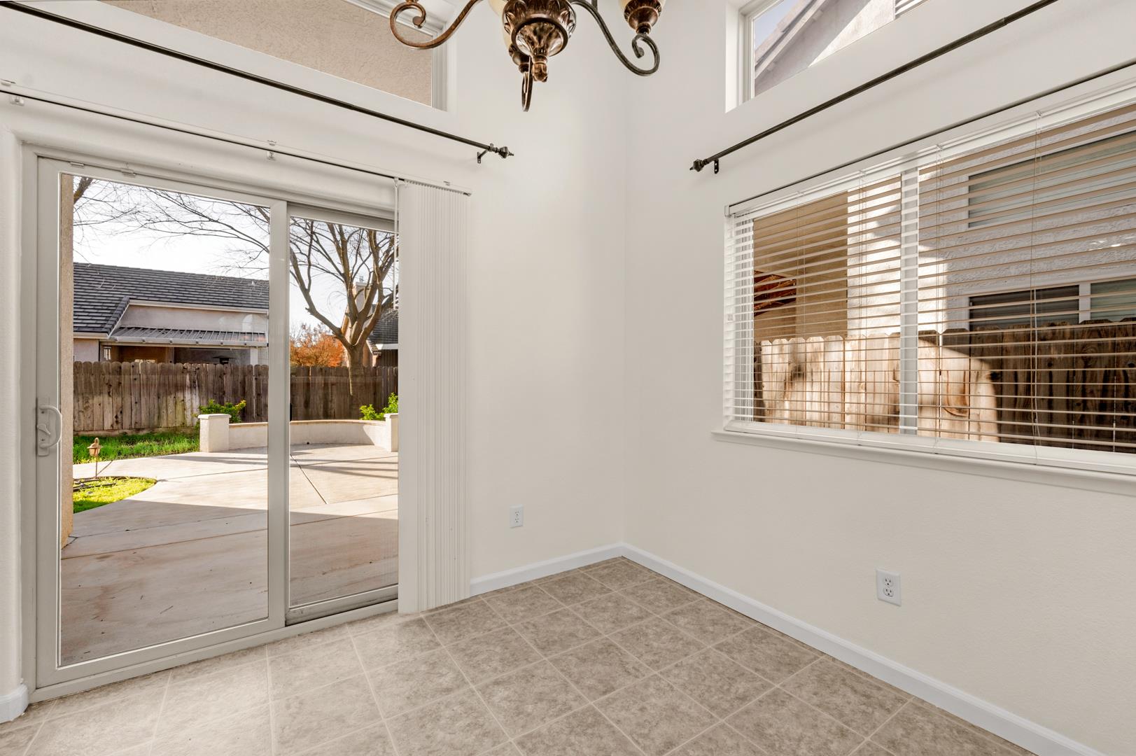 6687 E Michigan Ave, photo 49
